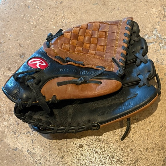 Rawlings D1200BC Premium and 12 Inch Black Brown Leather Baseball Glove RHT - Picture 3 of 10